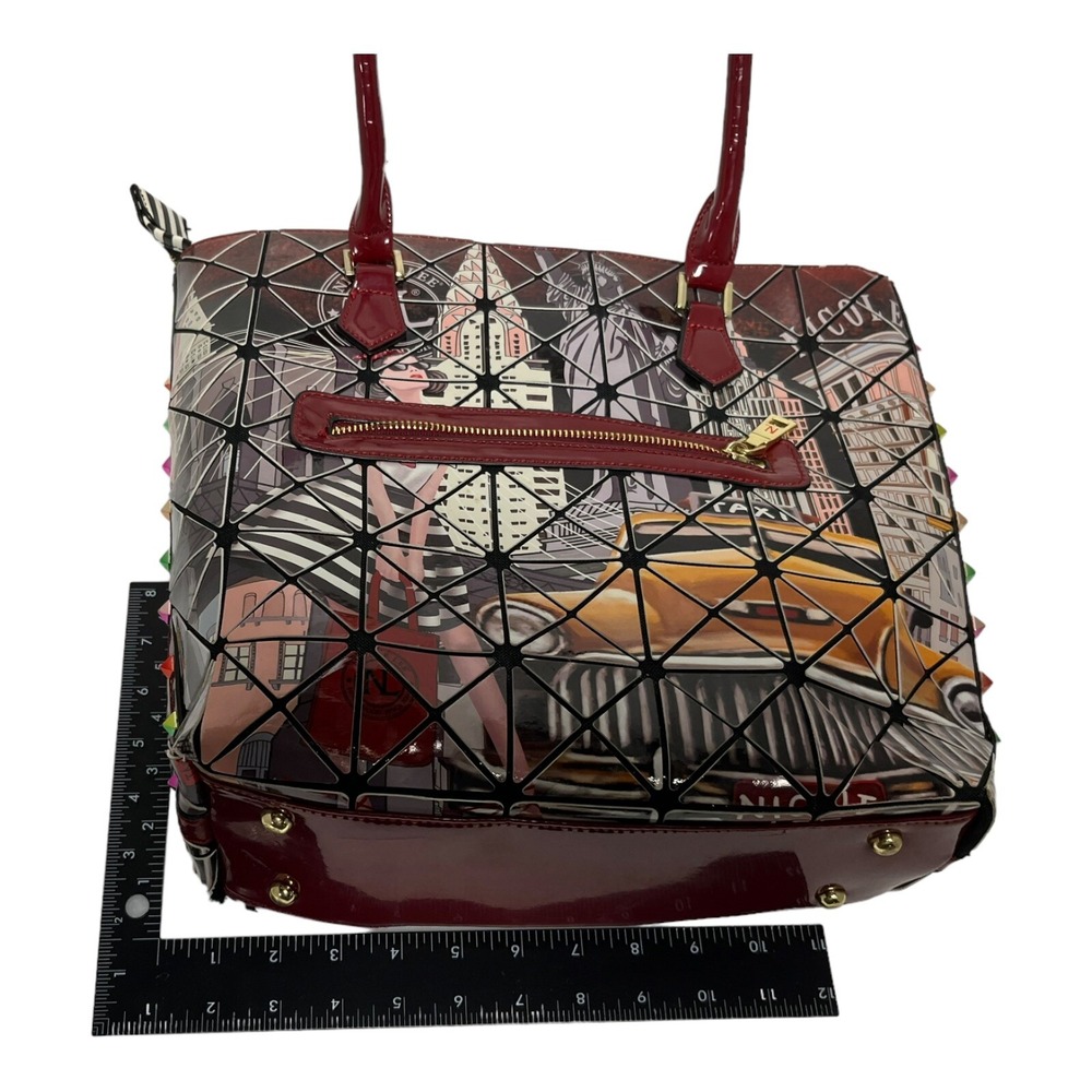 Nicole Lee Handbag Designs Shopping Girl NEW YORK TAXI DRIVER - See Photos - Picture 12 of 12